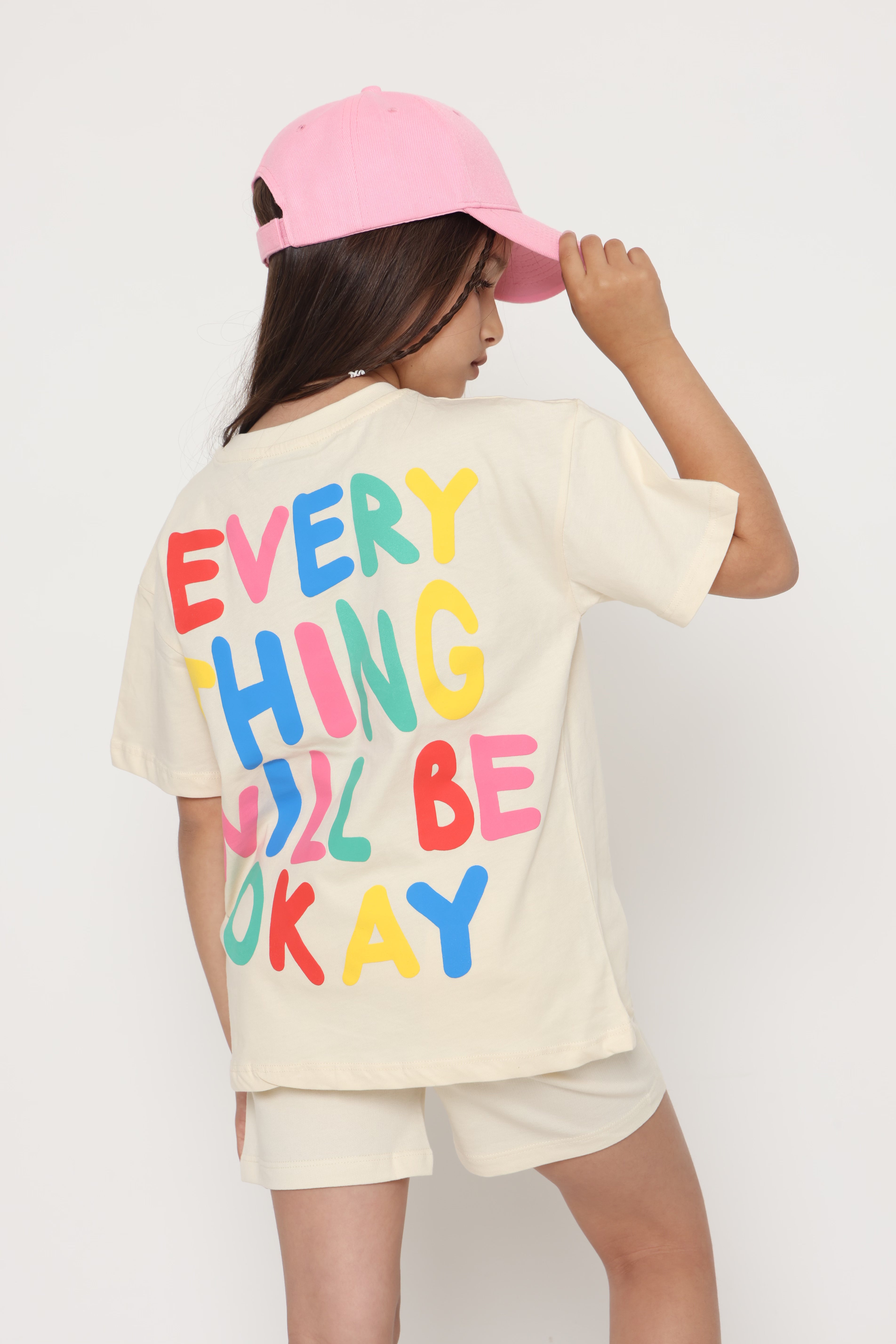 חליפת כיתוב צבעוני