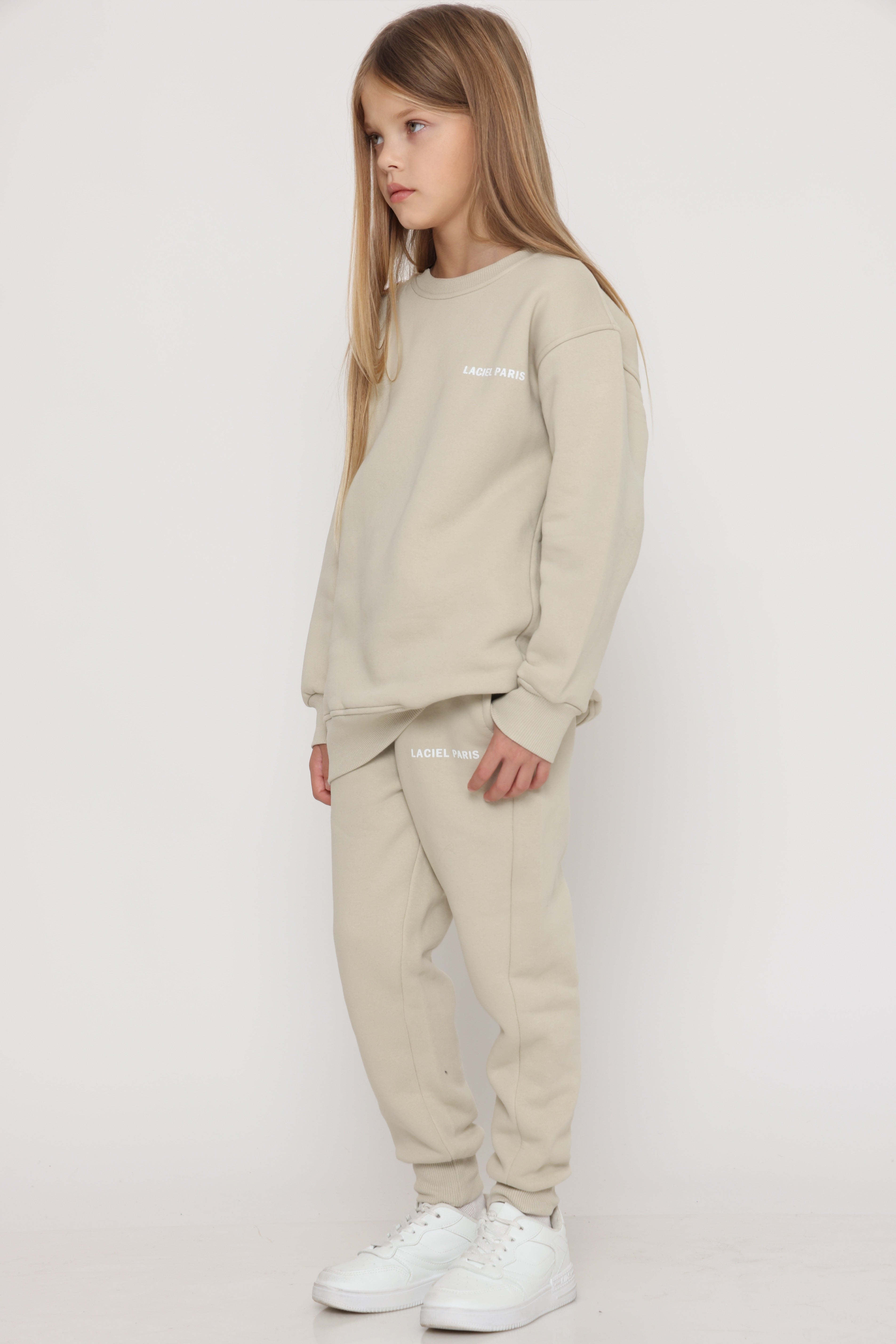 חליפת פוטר Laciel קלאסית בצבע שמנת לילדה