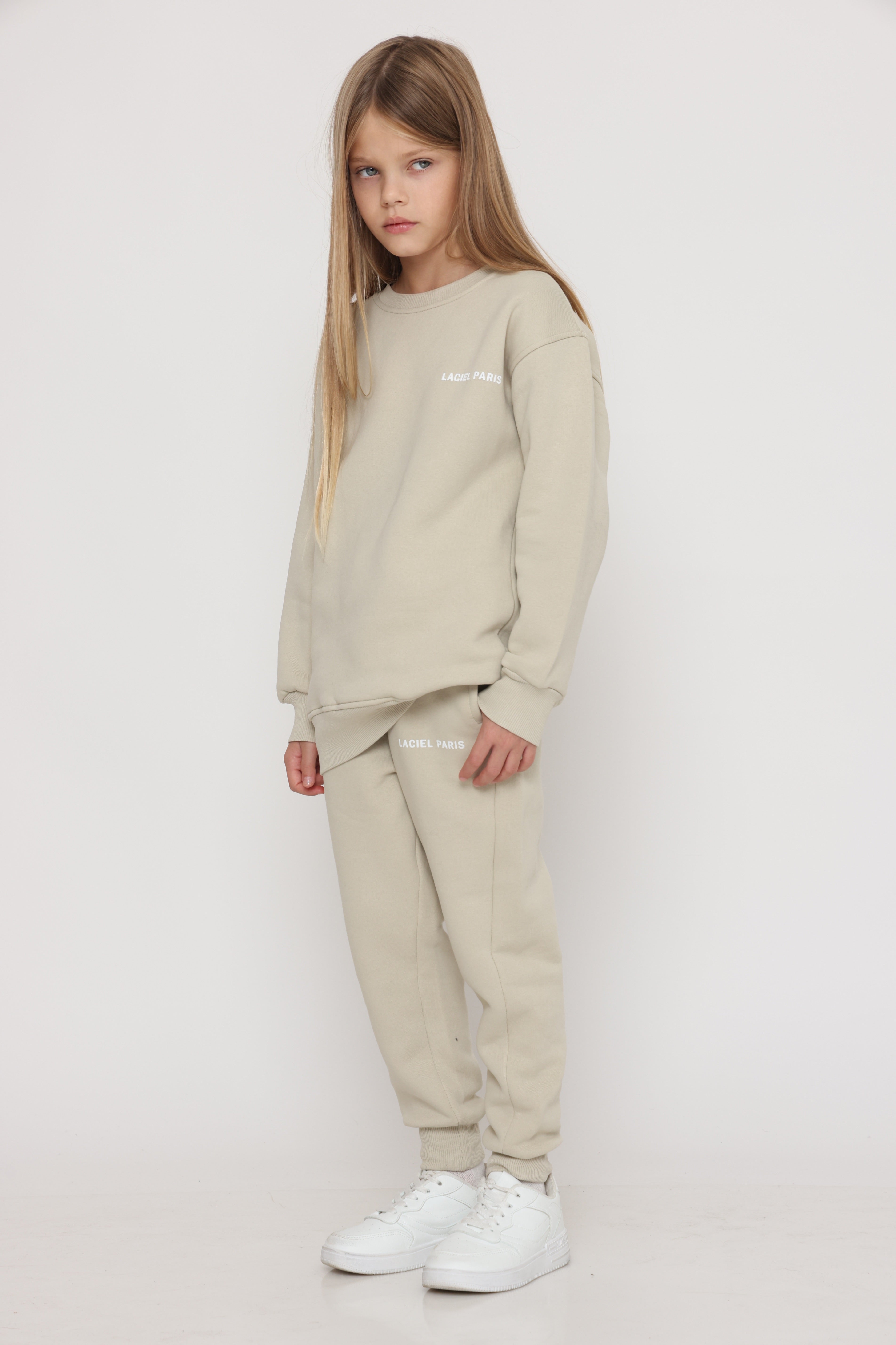 חליפת פוטר Laciel קלאסית בצבע שמנת לילדה