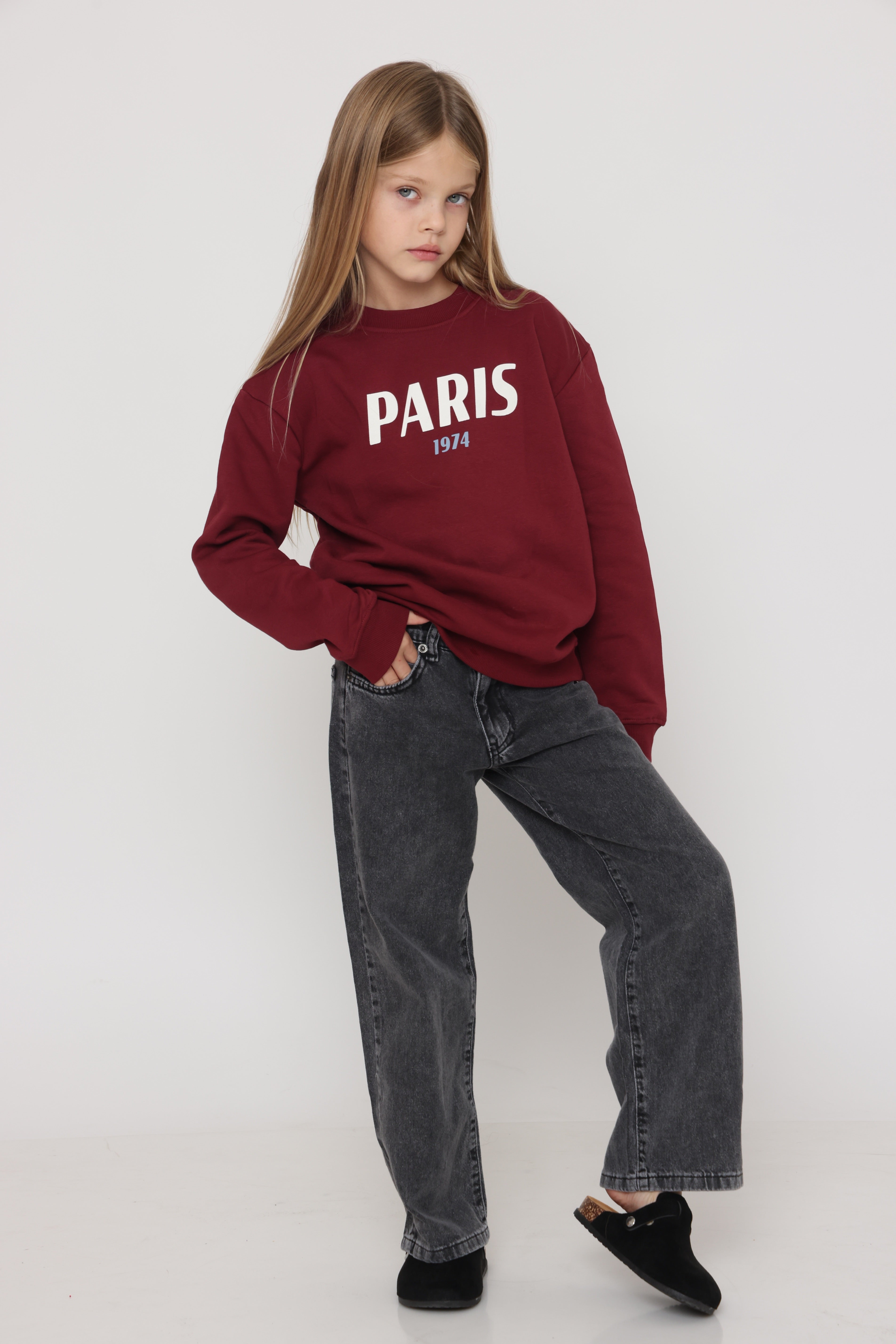 חולצת סווטשירט Paris בצבע בורדו