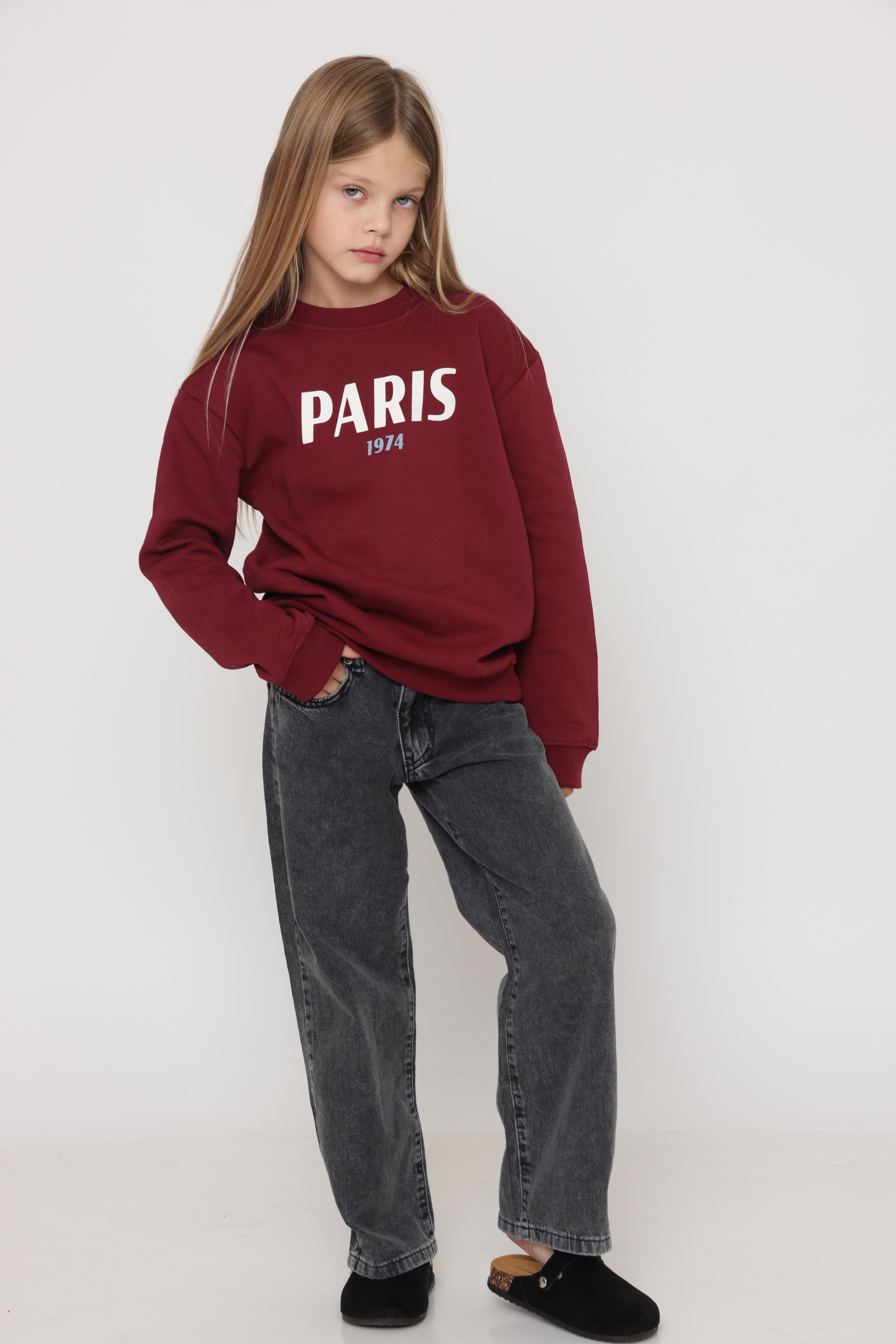 חולצת סווטשירט Paris בצבע בורדו