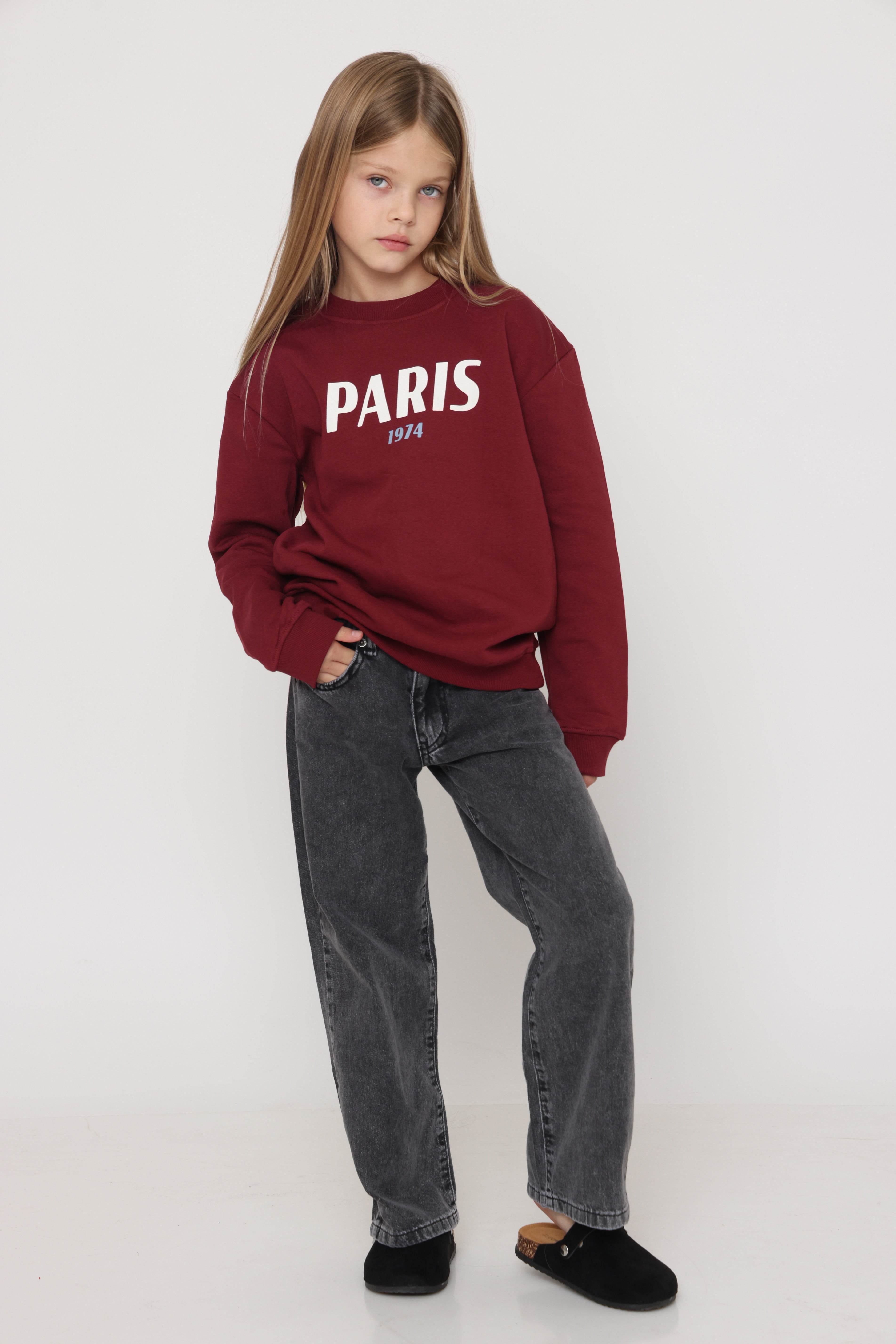 חולצת סווטשירט Paris בצבע בורדו