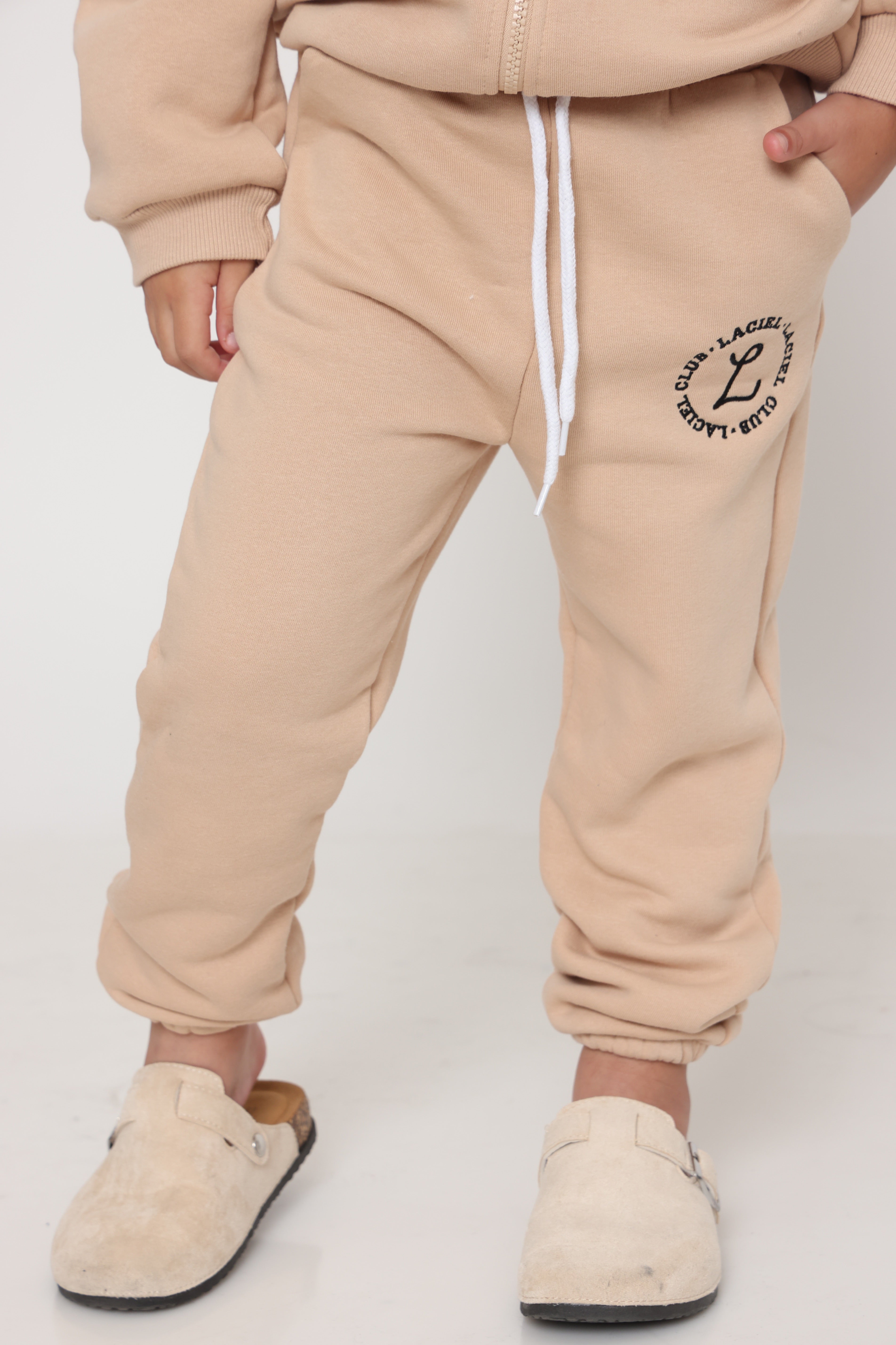 חליפת טרנינג laciel בז