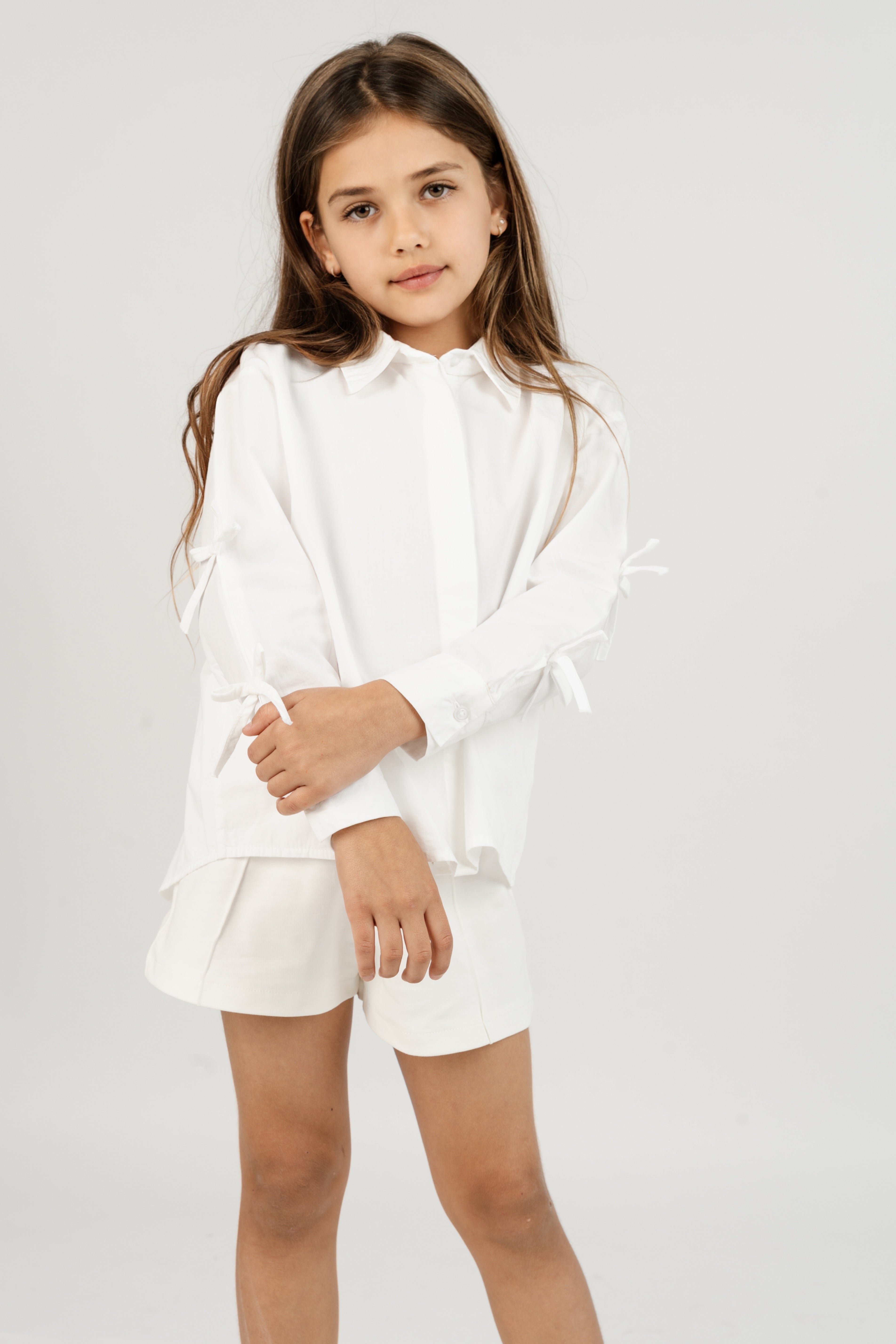 חולצה מכופתרת פפיונים