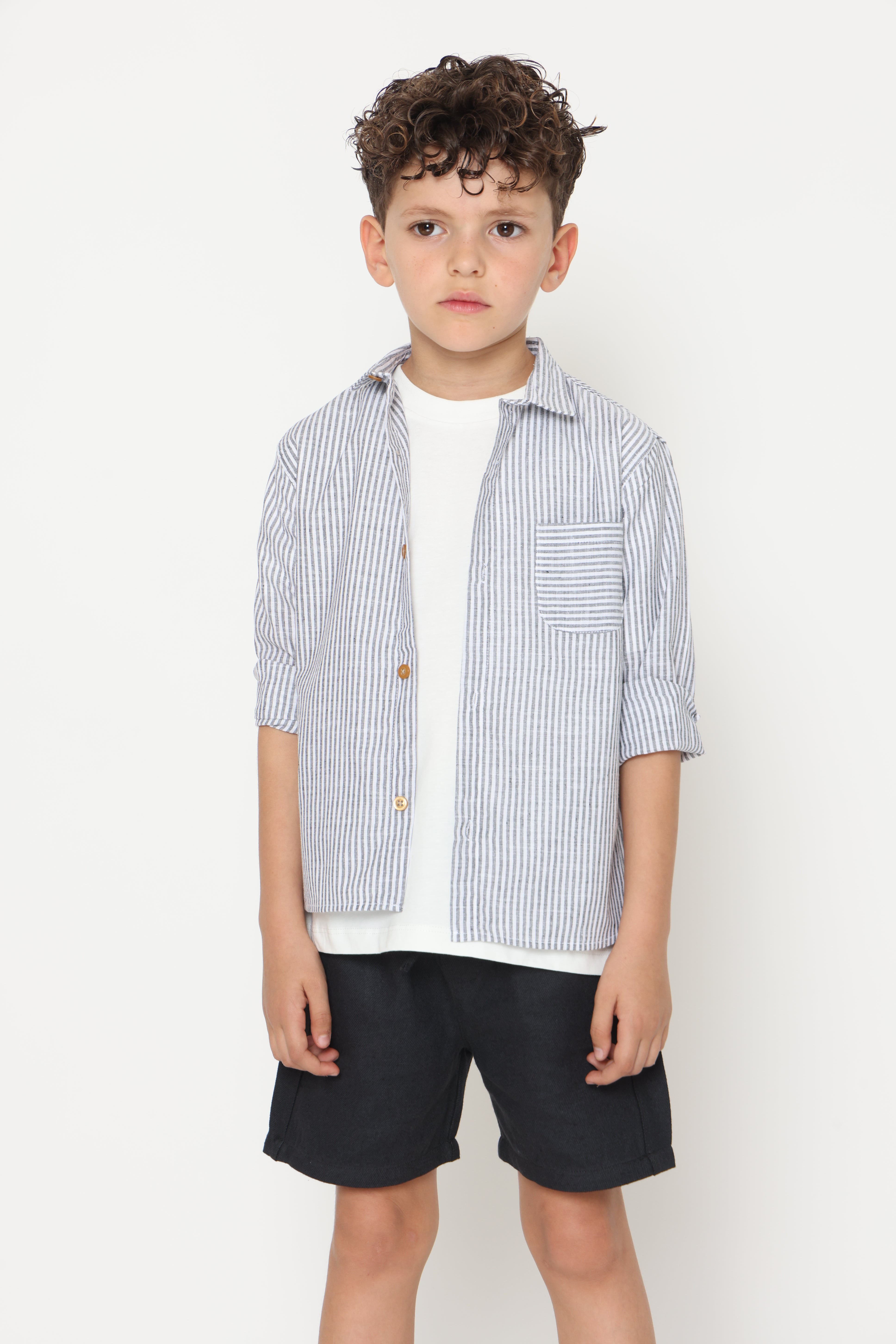 חולצה מכופתרת פסים