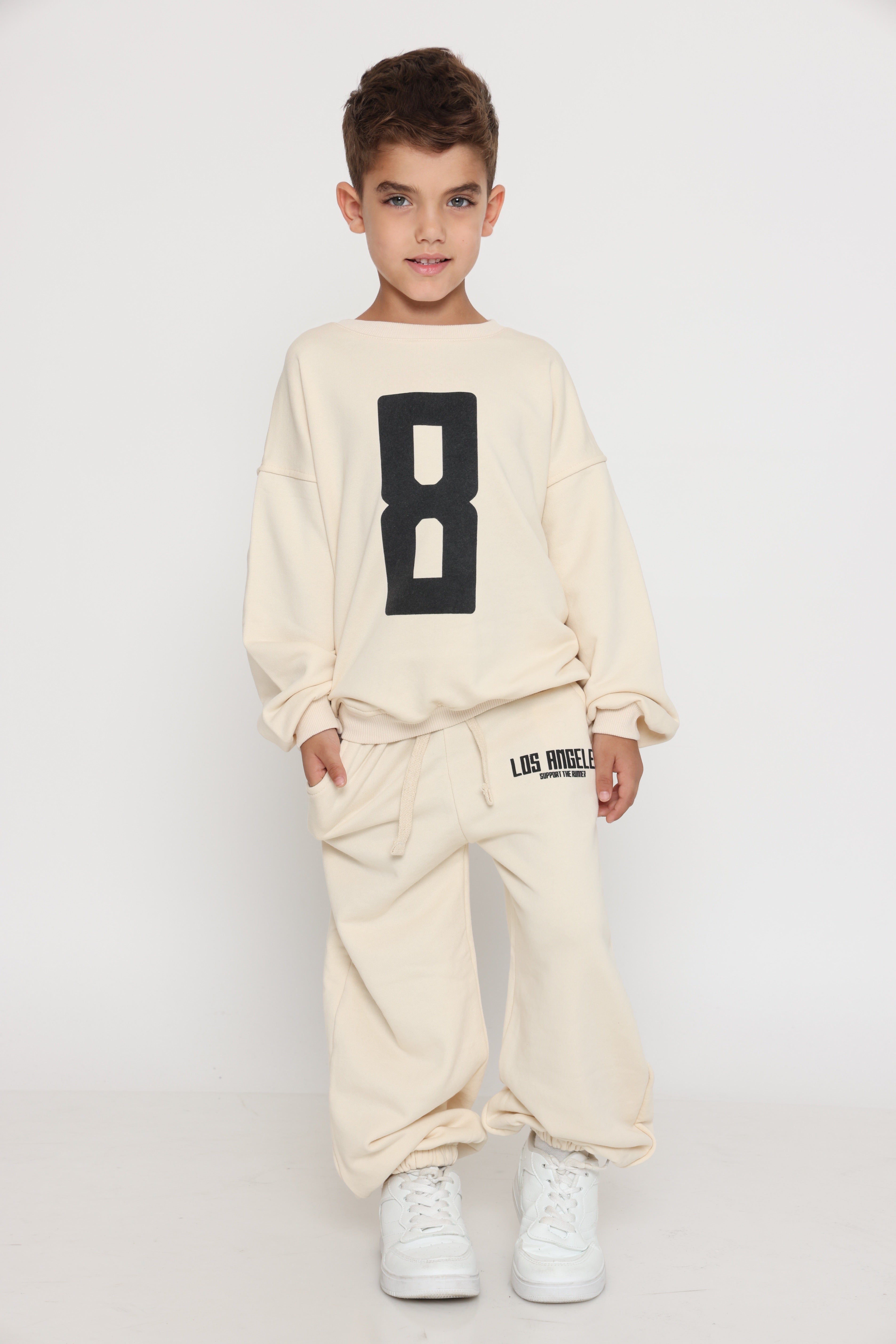 חליפת פוטר לוס אנג'לס אוברסייז לבנים - EL Fashion קולקציית 2026