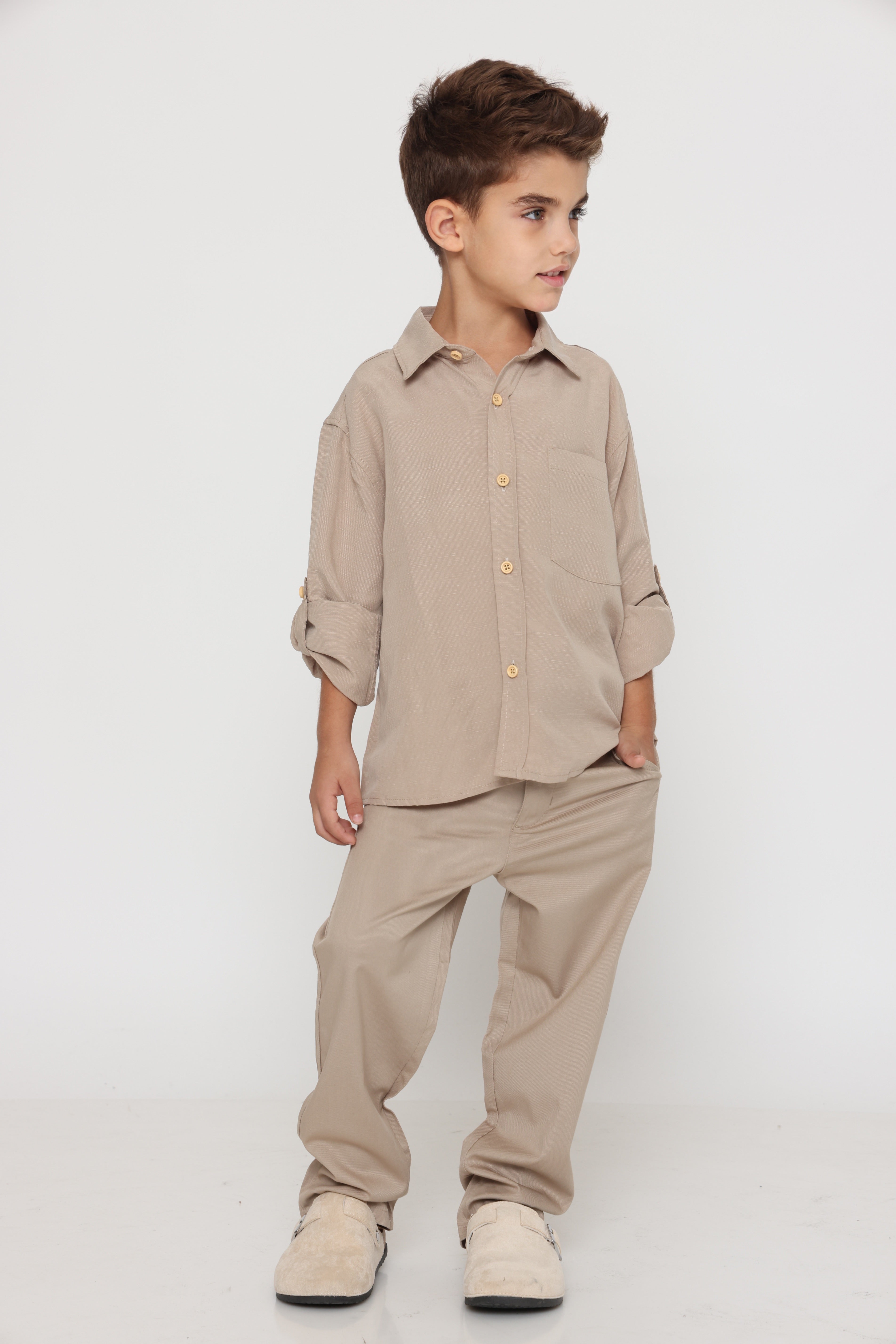 איך לבחור בגדי ילדים שיחזיקו יותר מעונה אחת (וגם יישארו יפים)