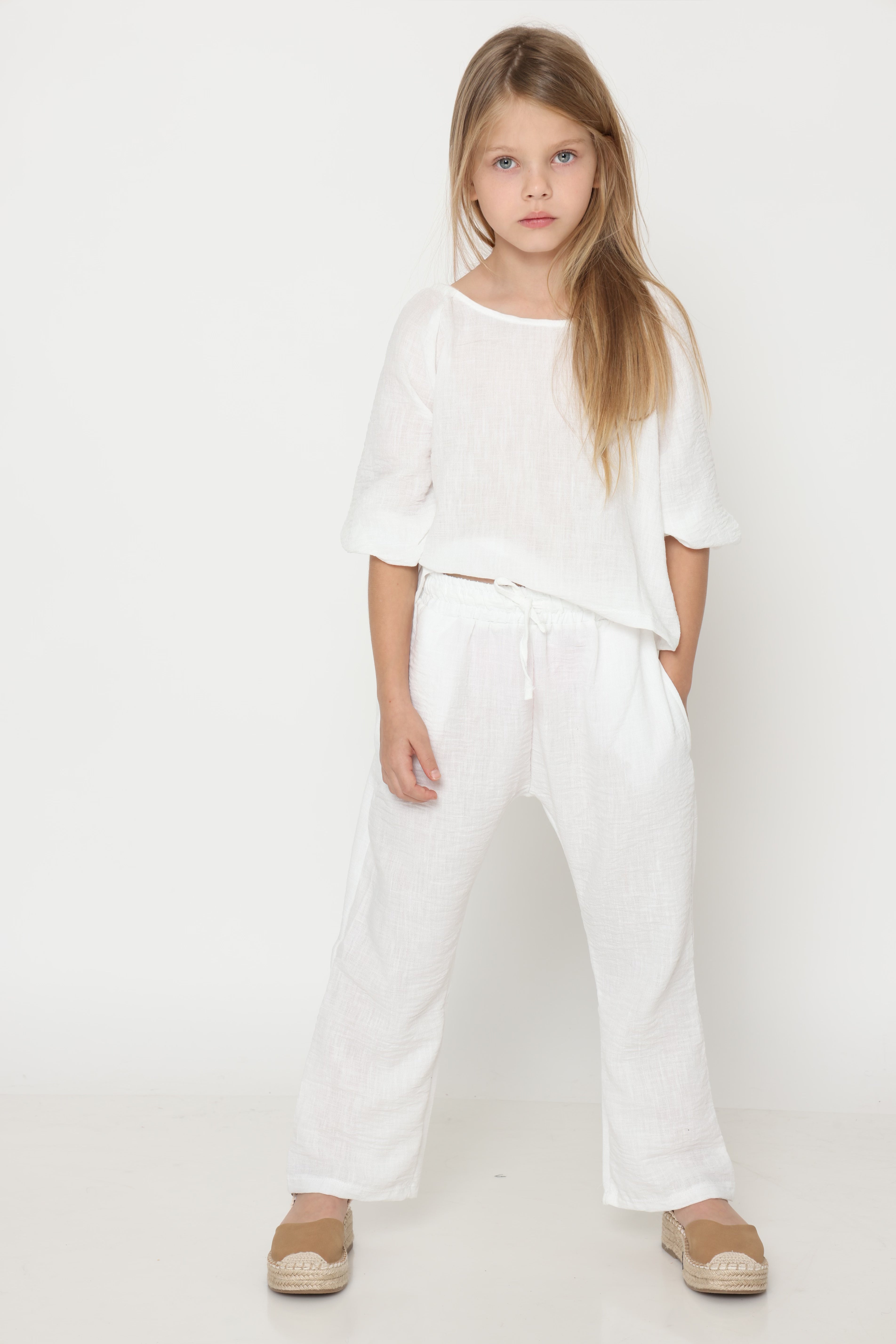 חליפת פשתן - לבן