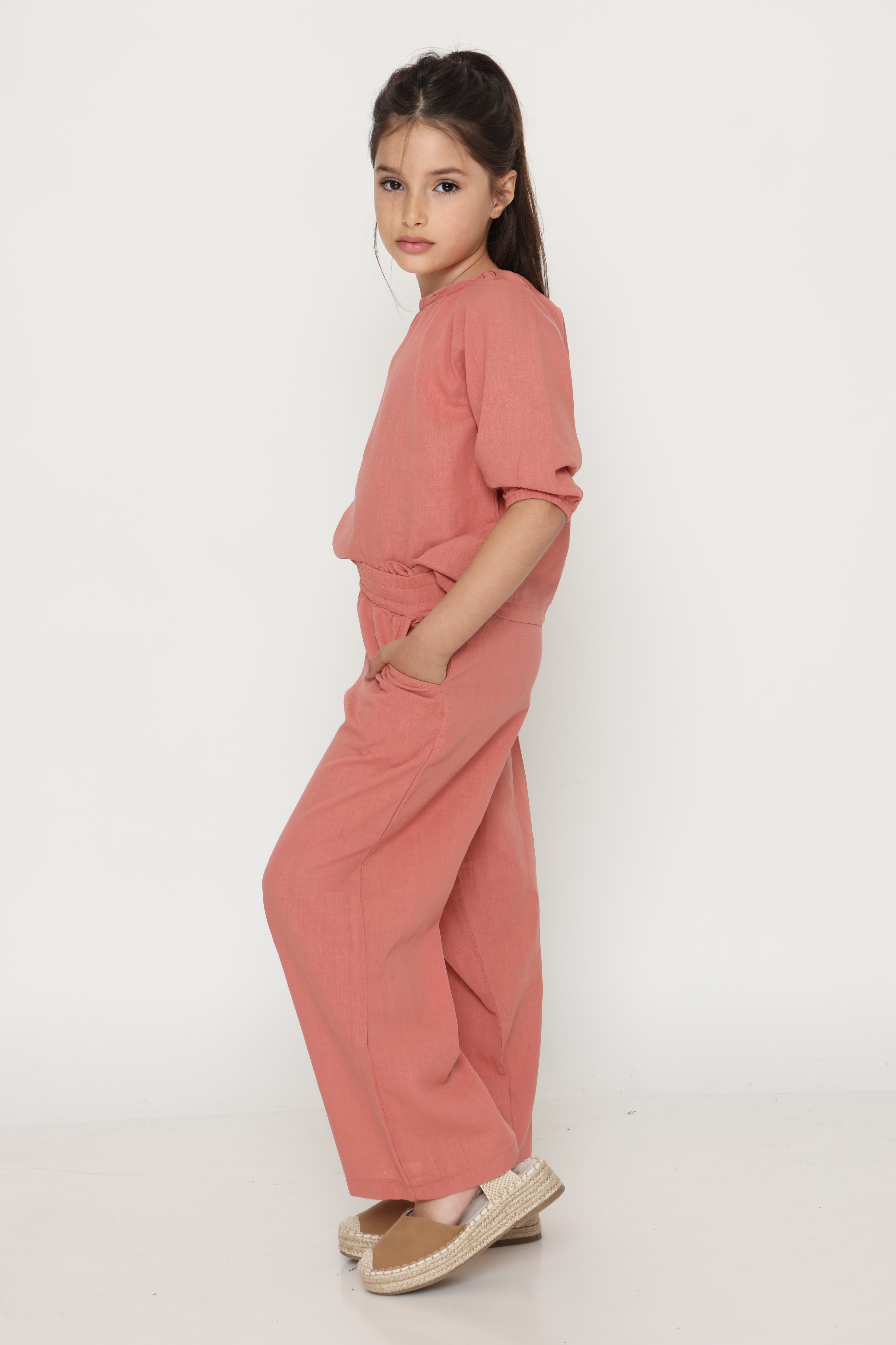 חליפת פשתן בצבע - ורוד