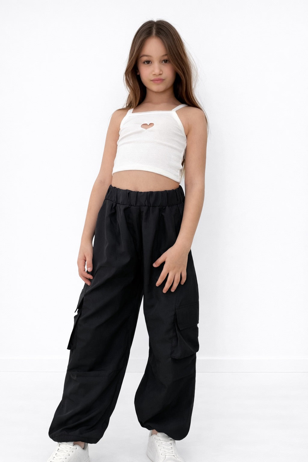 חליפת גופייה ומכנס דגמ״ח בצבע - שחור