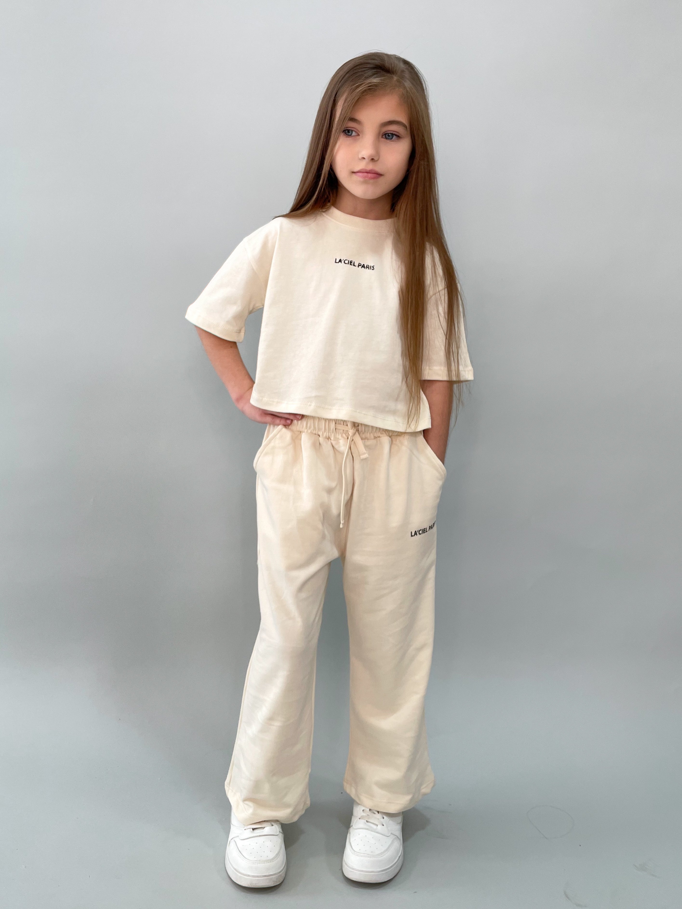 חליפה בייסיק la'ciel בצבע שמנת