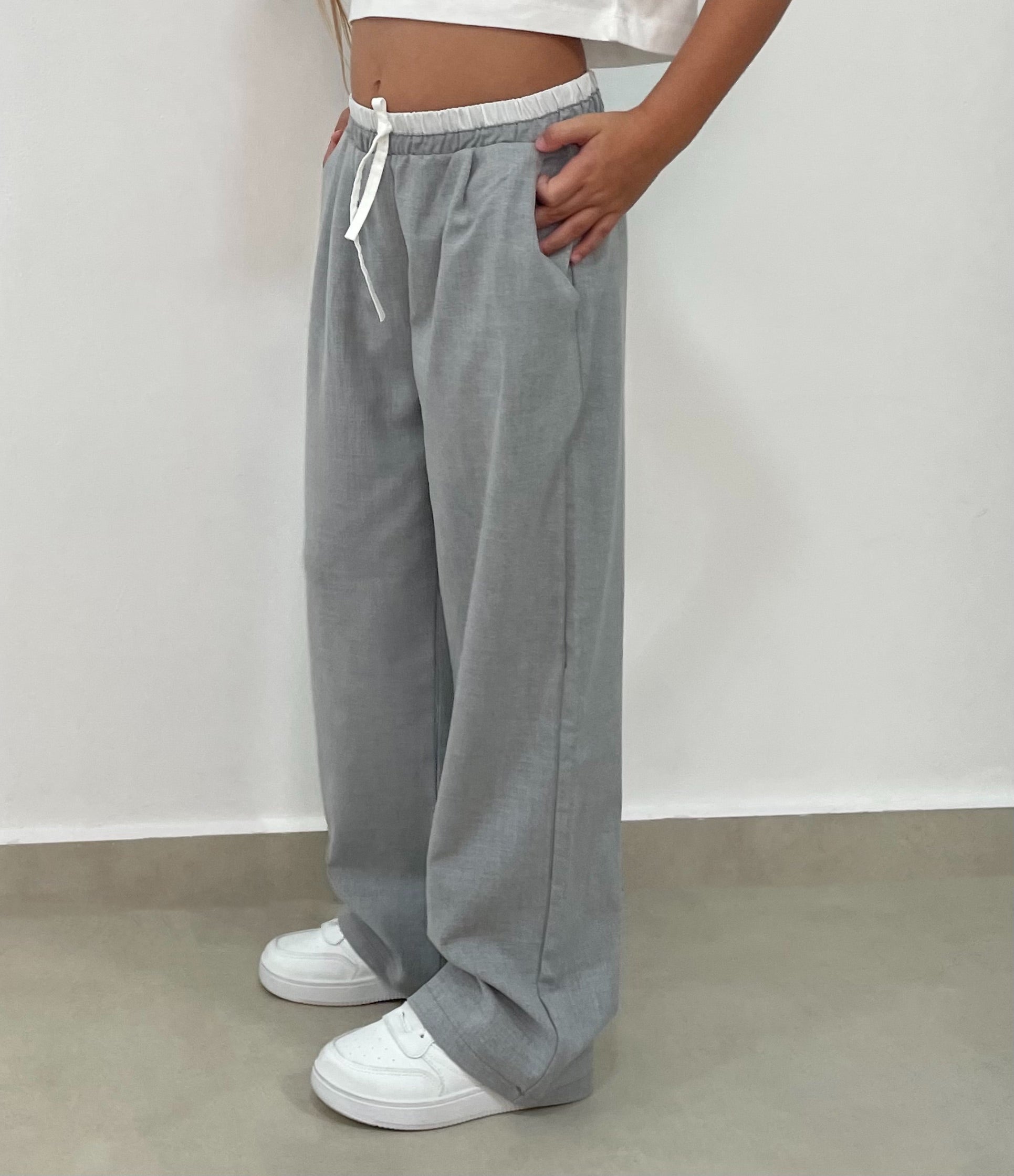 מכנס מתרחב - אפור