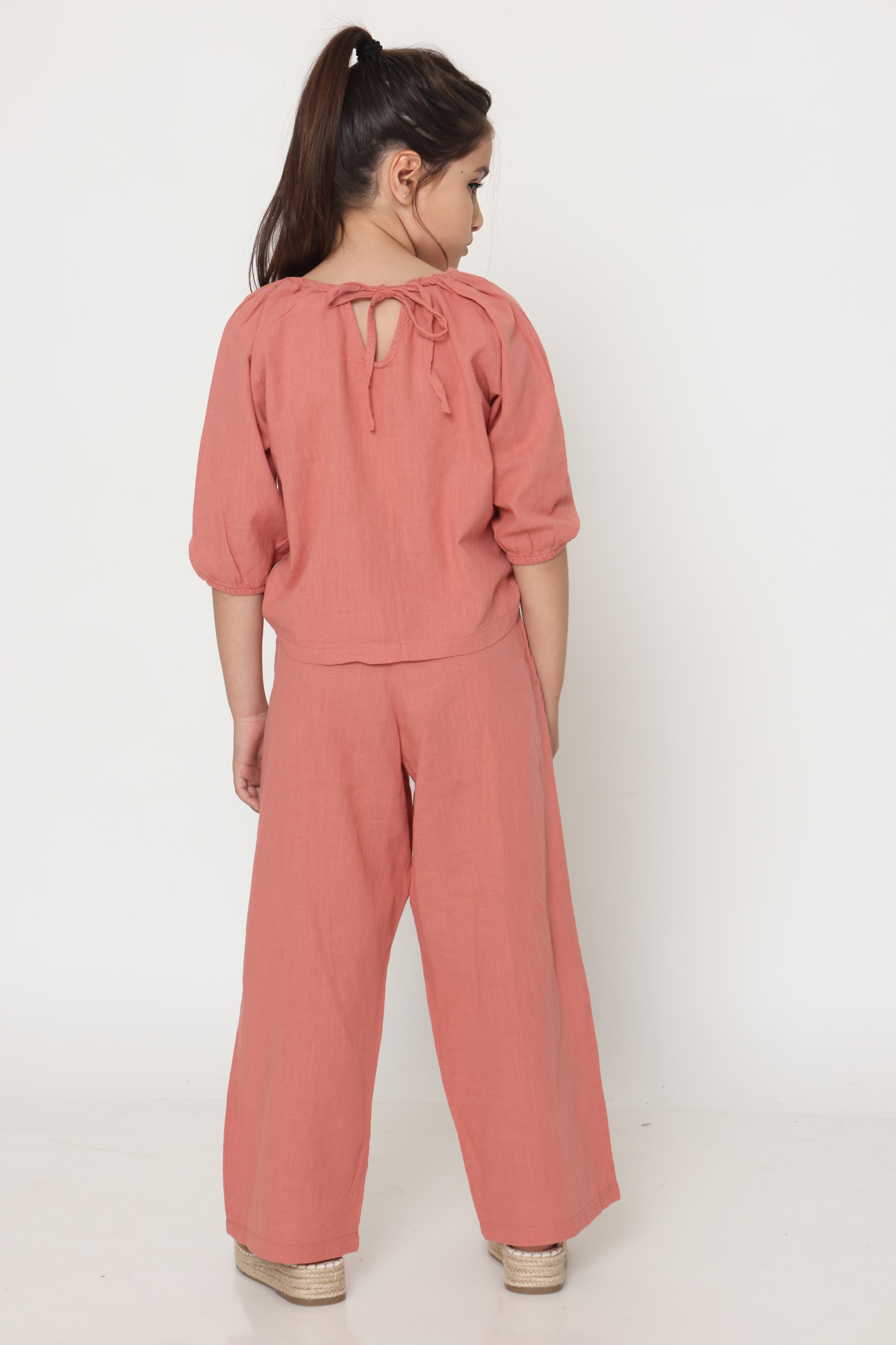 חליפת פשתן בצבע - ורוד