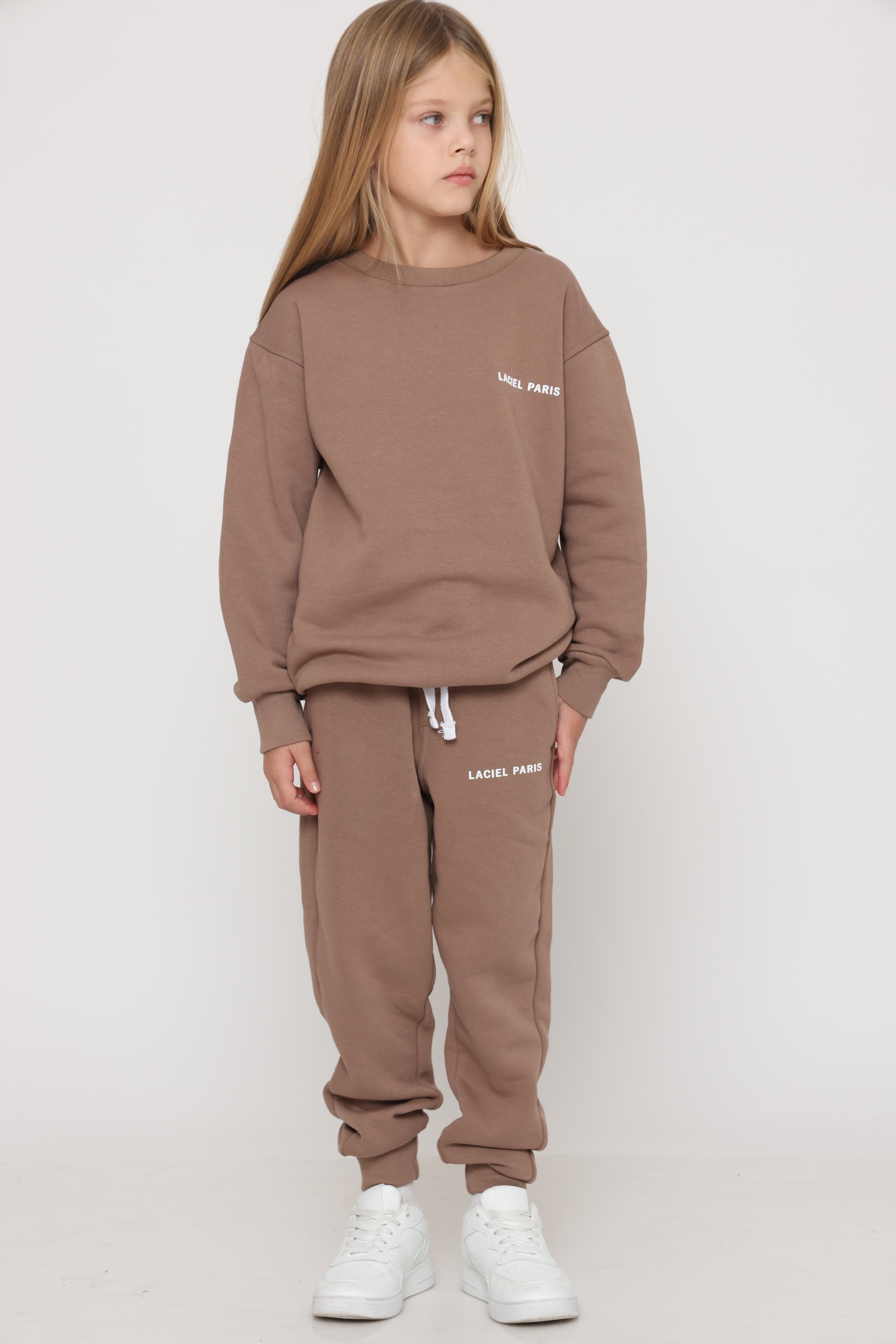 חליפת פוטר Laciel קלאסית בצבע חום טבעי לילדה