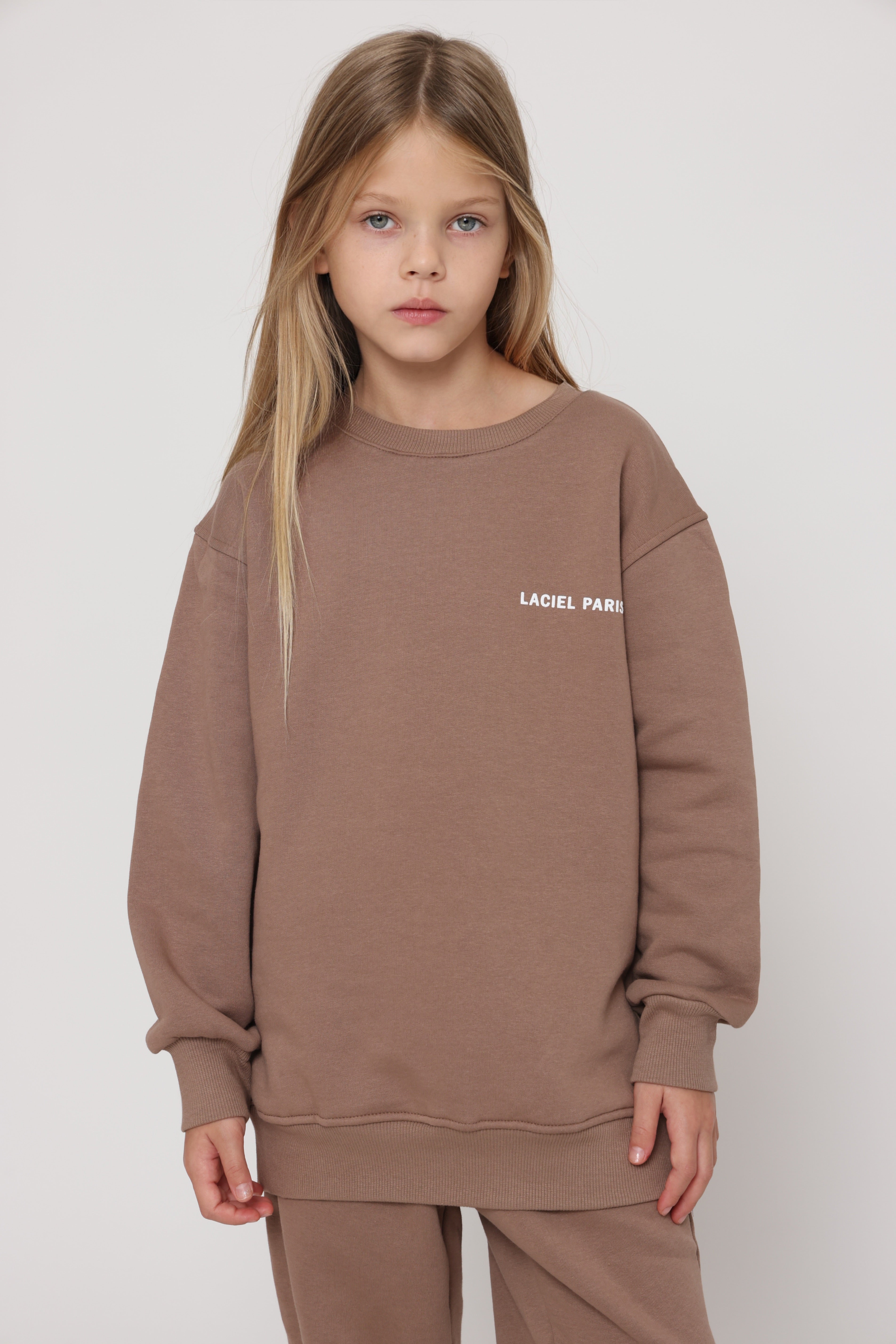 חליפת פוטר Laciel קלאסית בצבע חום טבעי לילדה