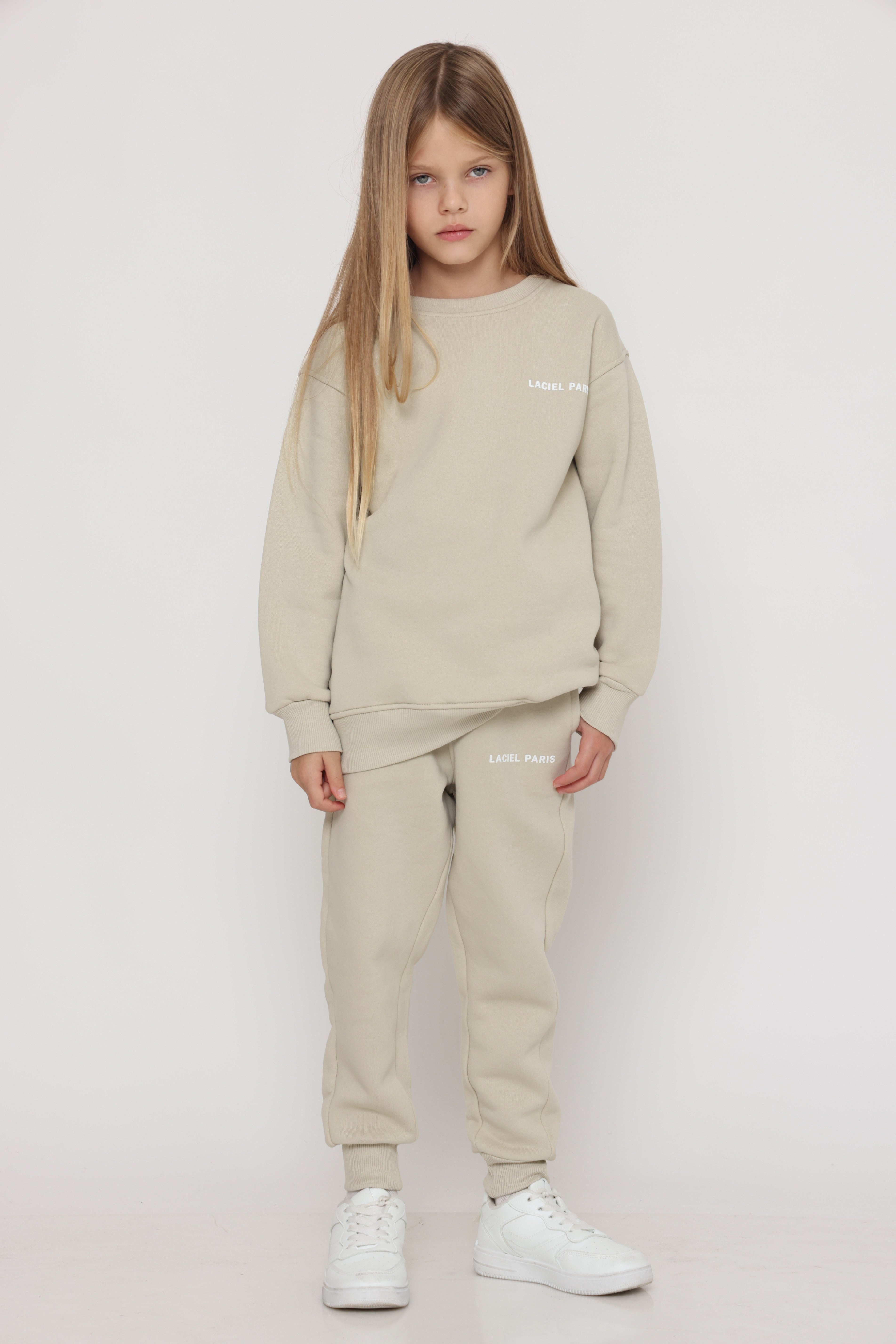 חליפת פוטר Laciel קלאסית בצבע שמנת לילדה