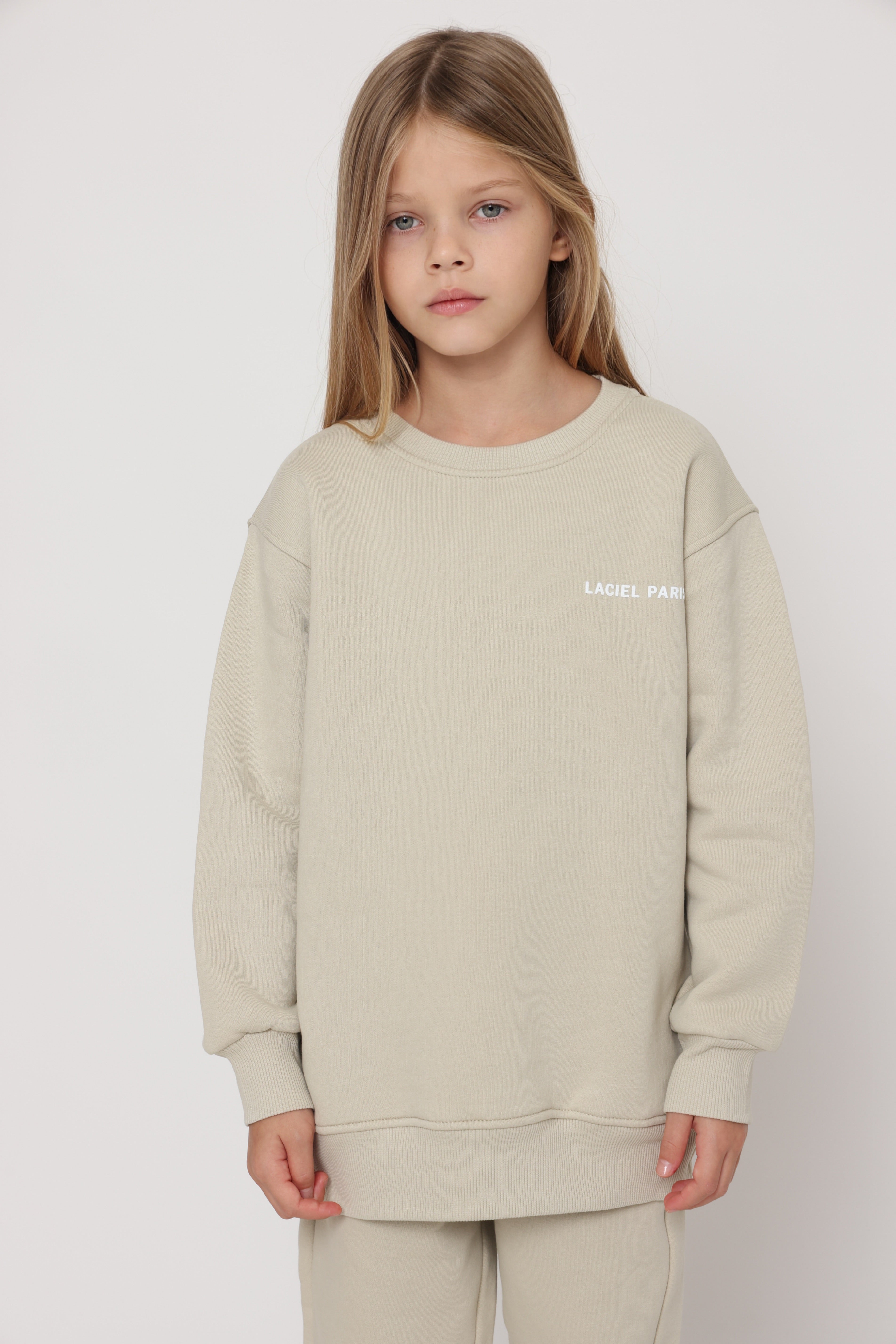 חליפת פוטר Laciel קלאסית בצבע שמנת לילדה