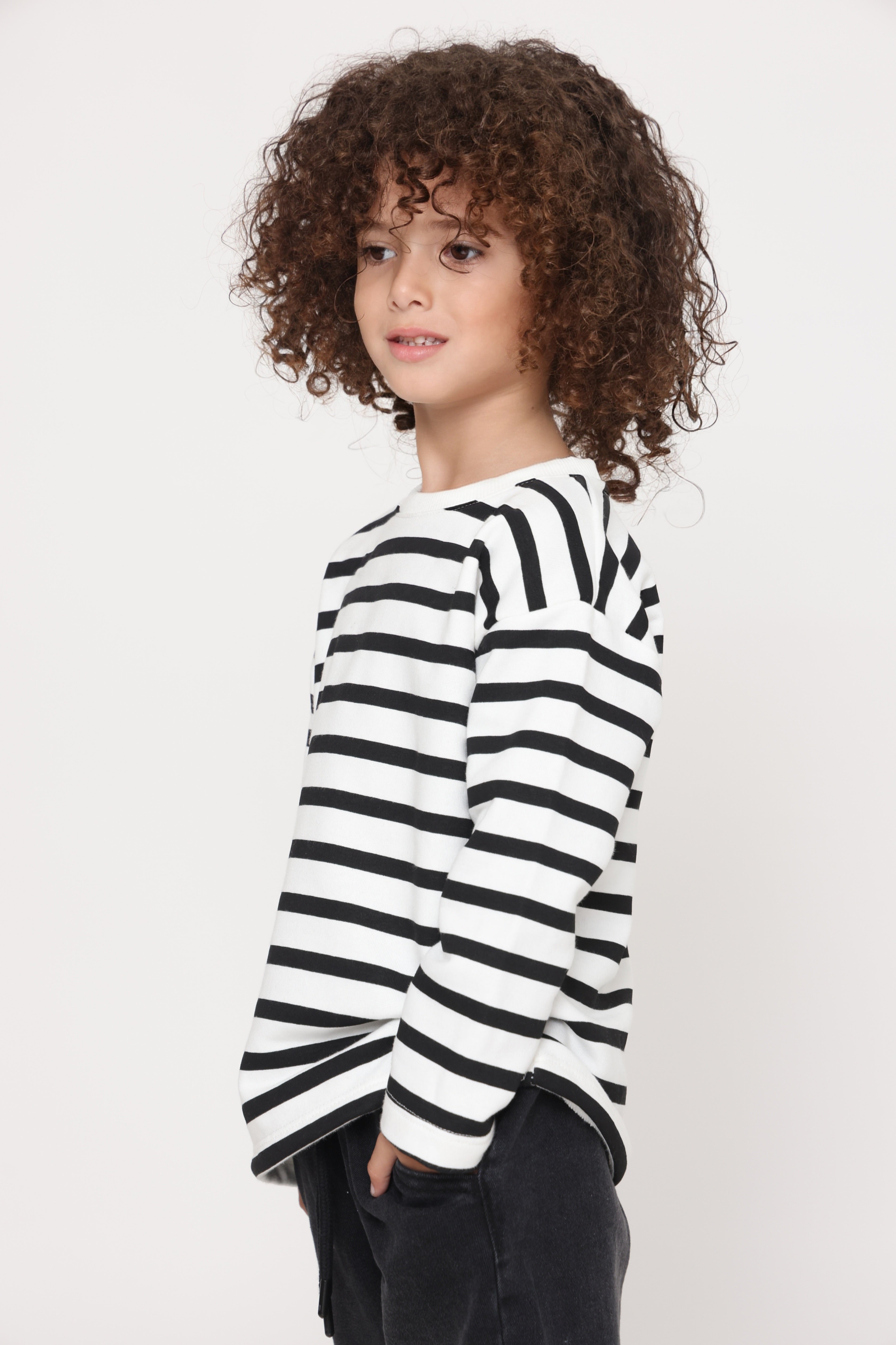 חולצת פסים קלאסית בנים - שחור