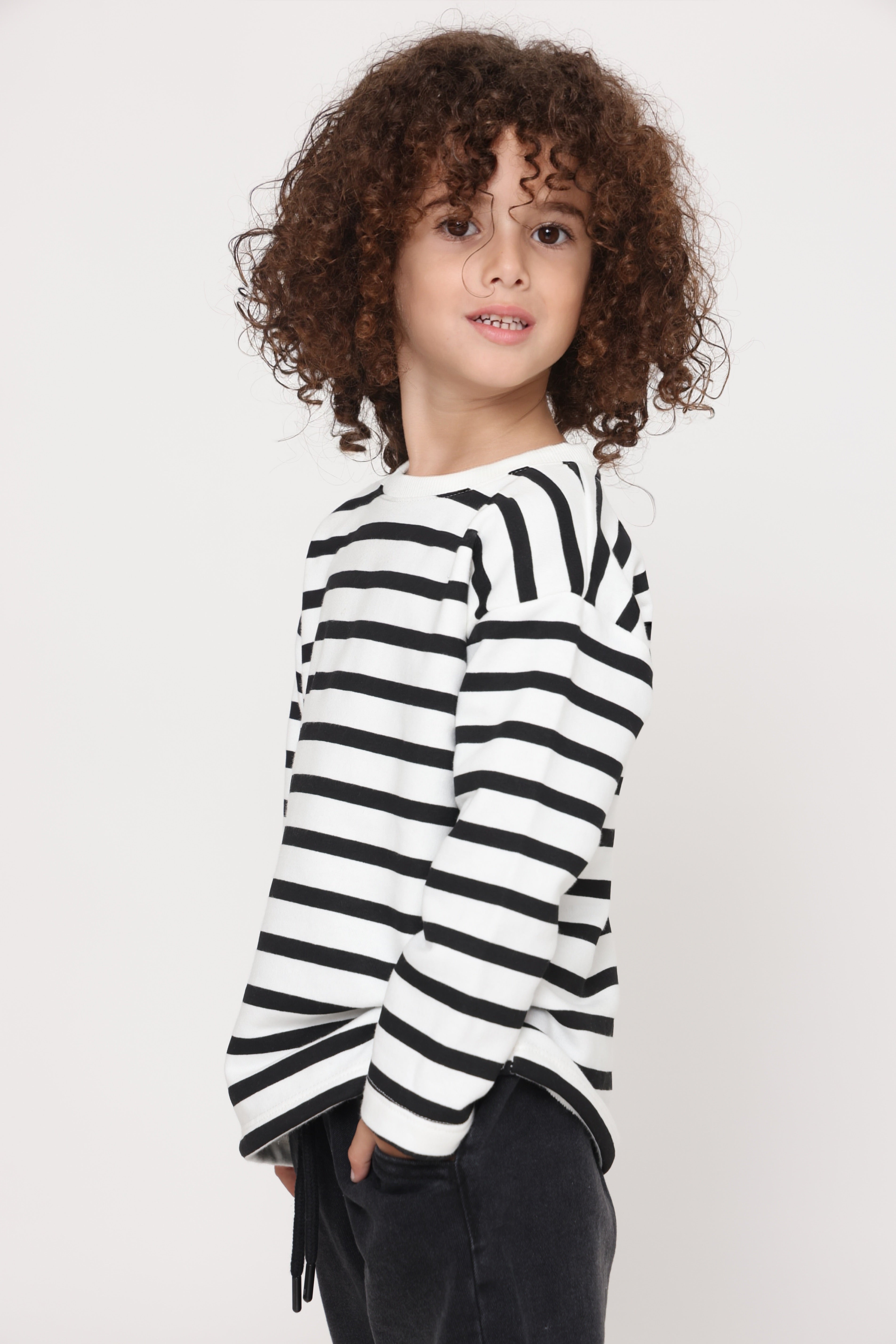 חולצת פסים קלאסית בנים - שחור