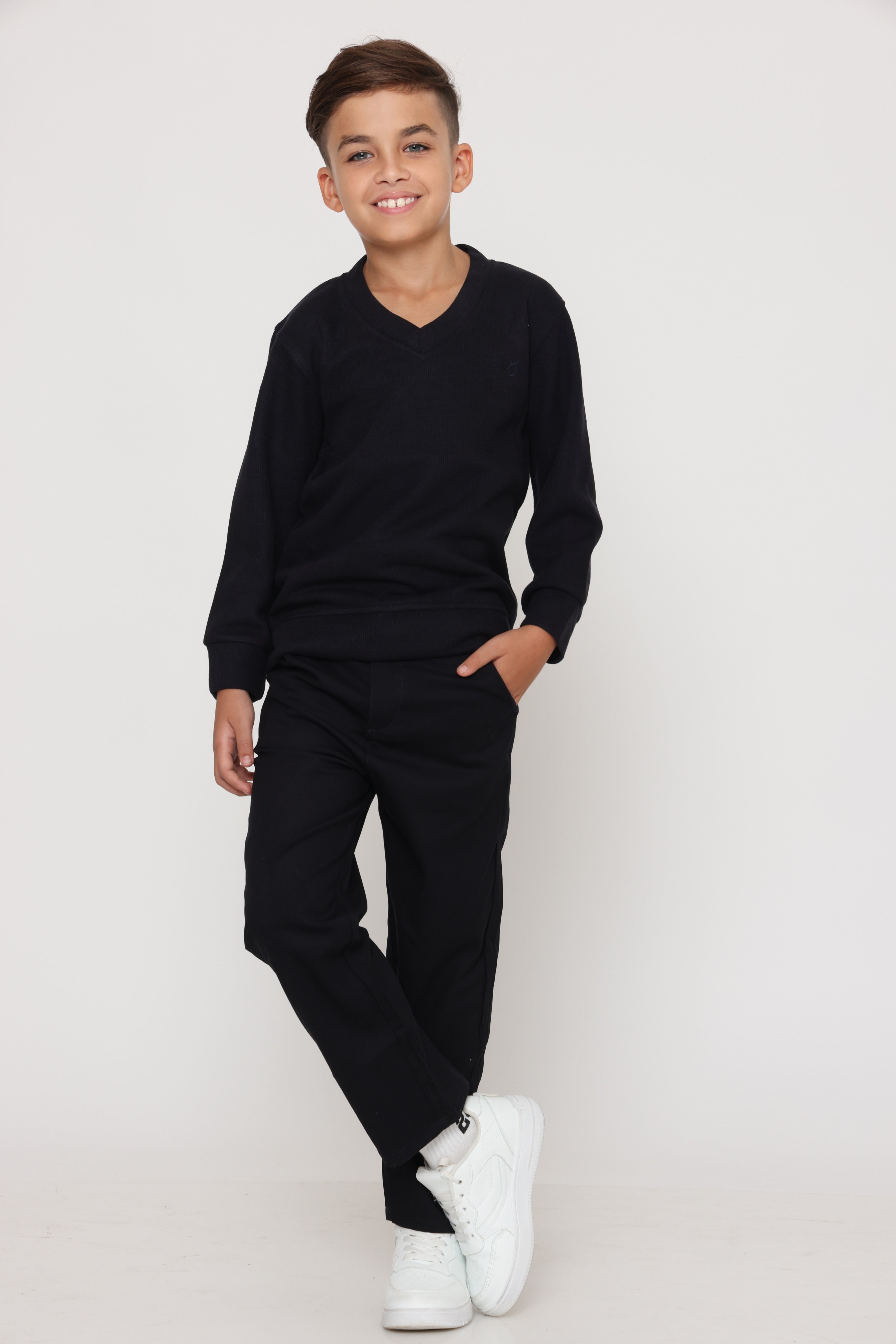 סווטשירט v קלאסי - שחור