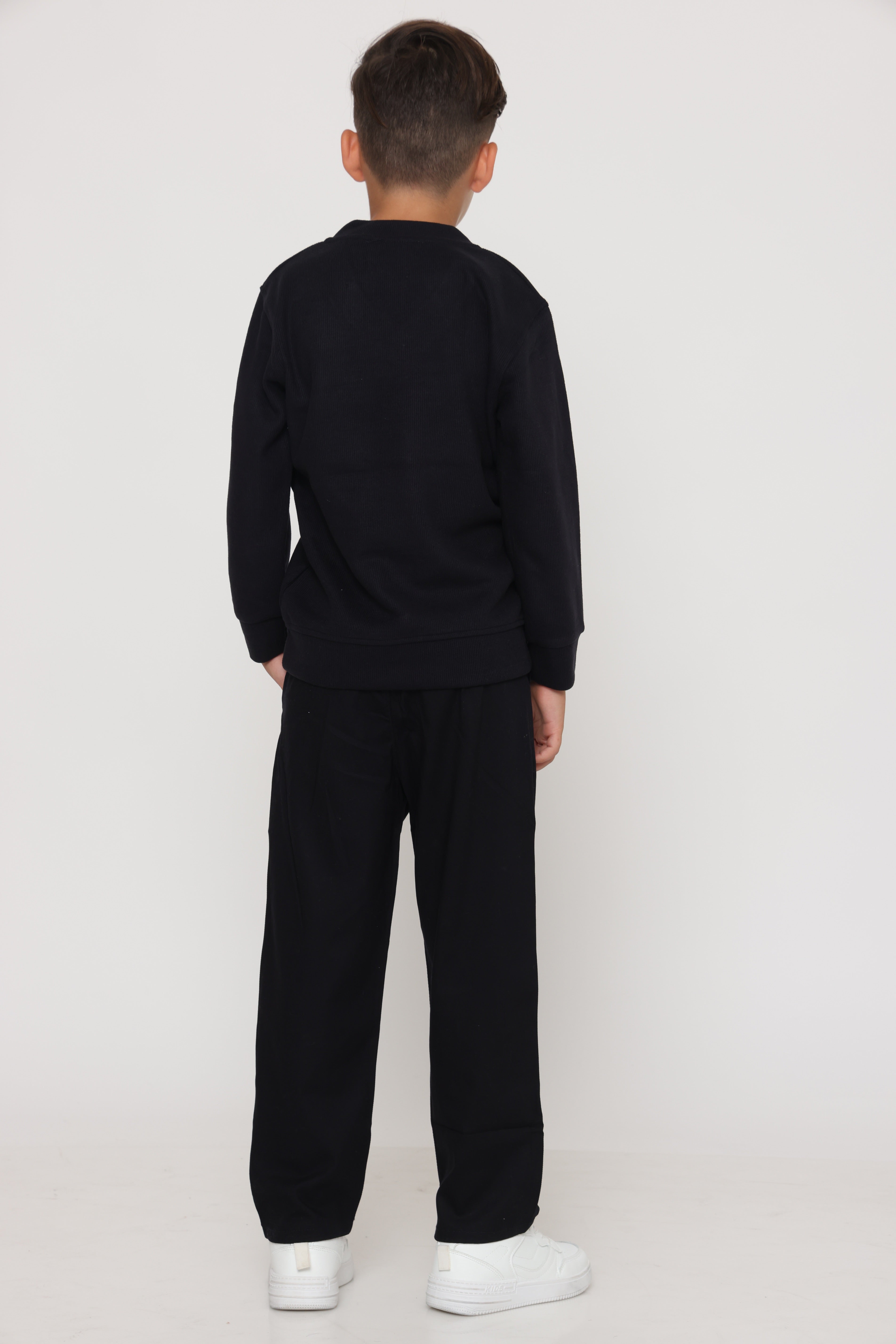 סווטשירט v קלאסי - שחור