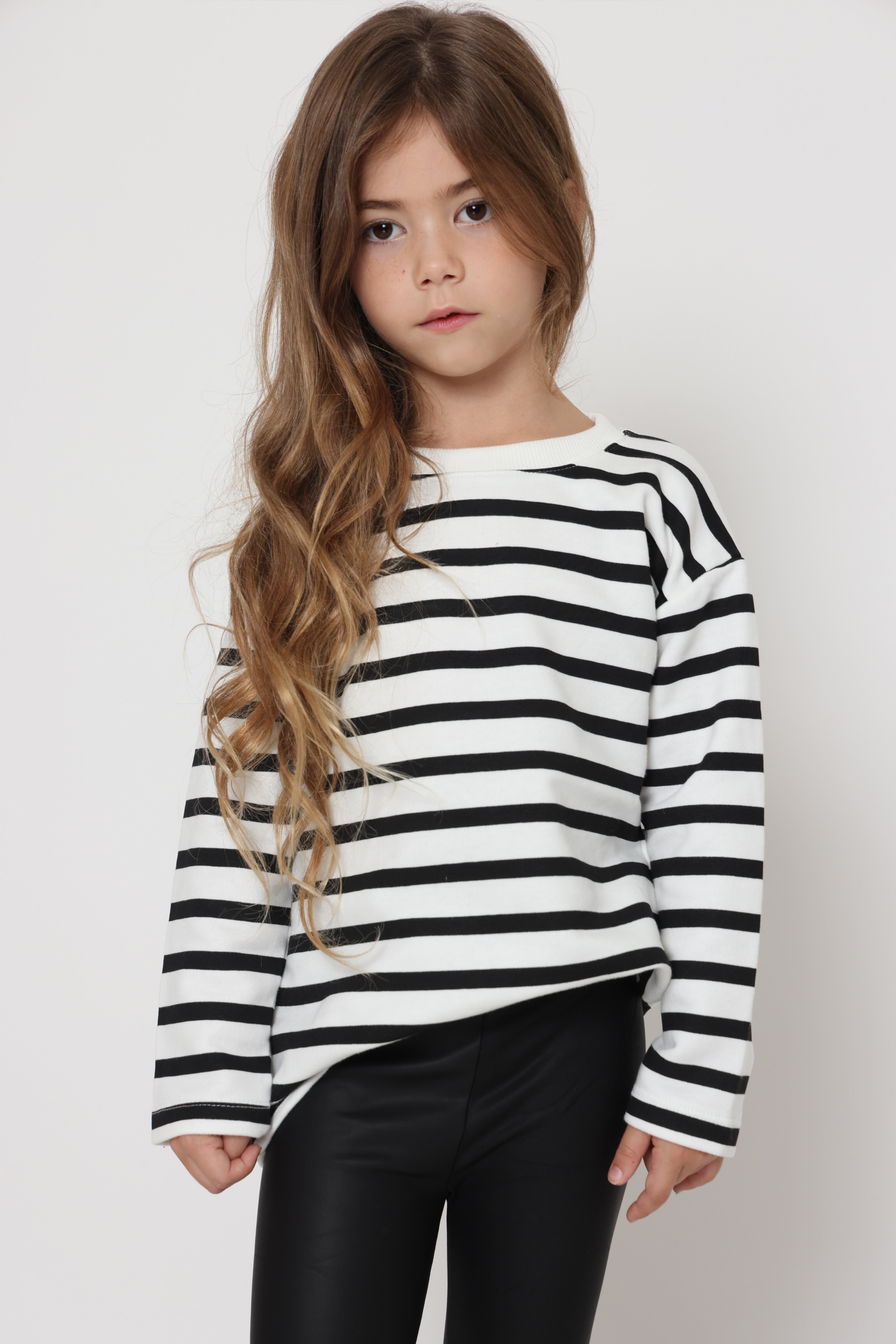 טייץ עור מט עם בטנה פליז