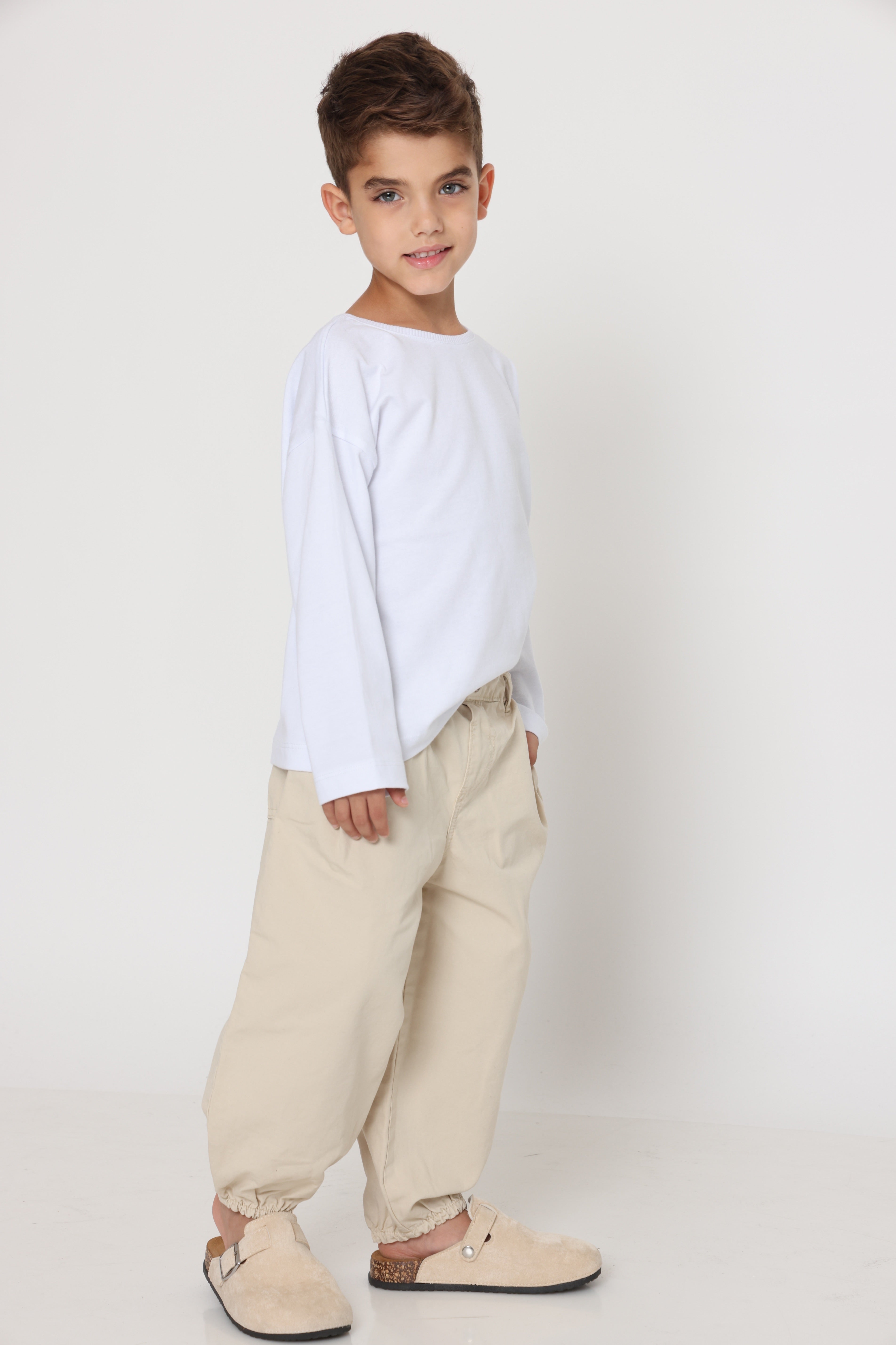 מכנס יוניסקס שמנת בנים