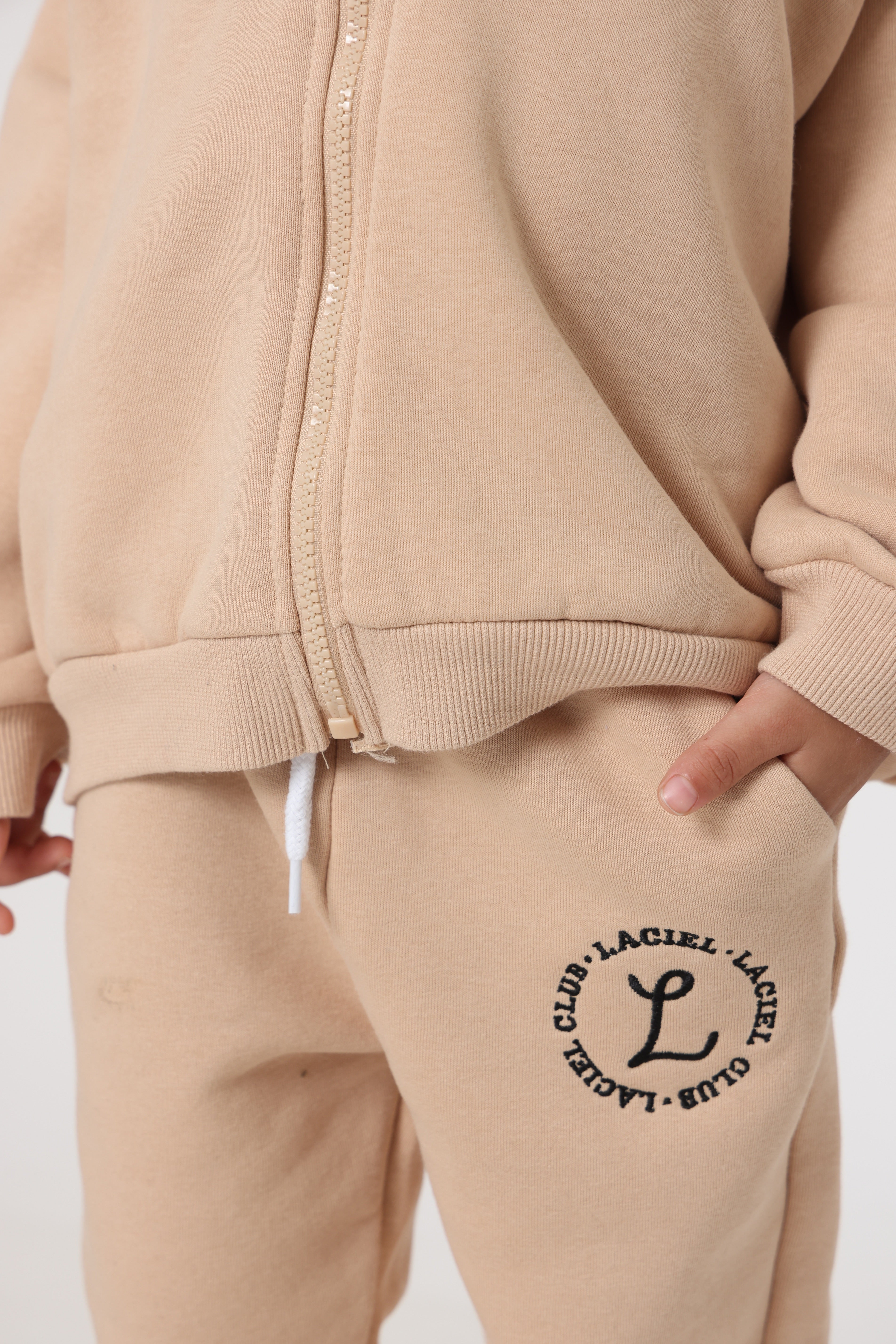 חליפת טרנינג laciel - טאן