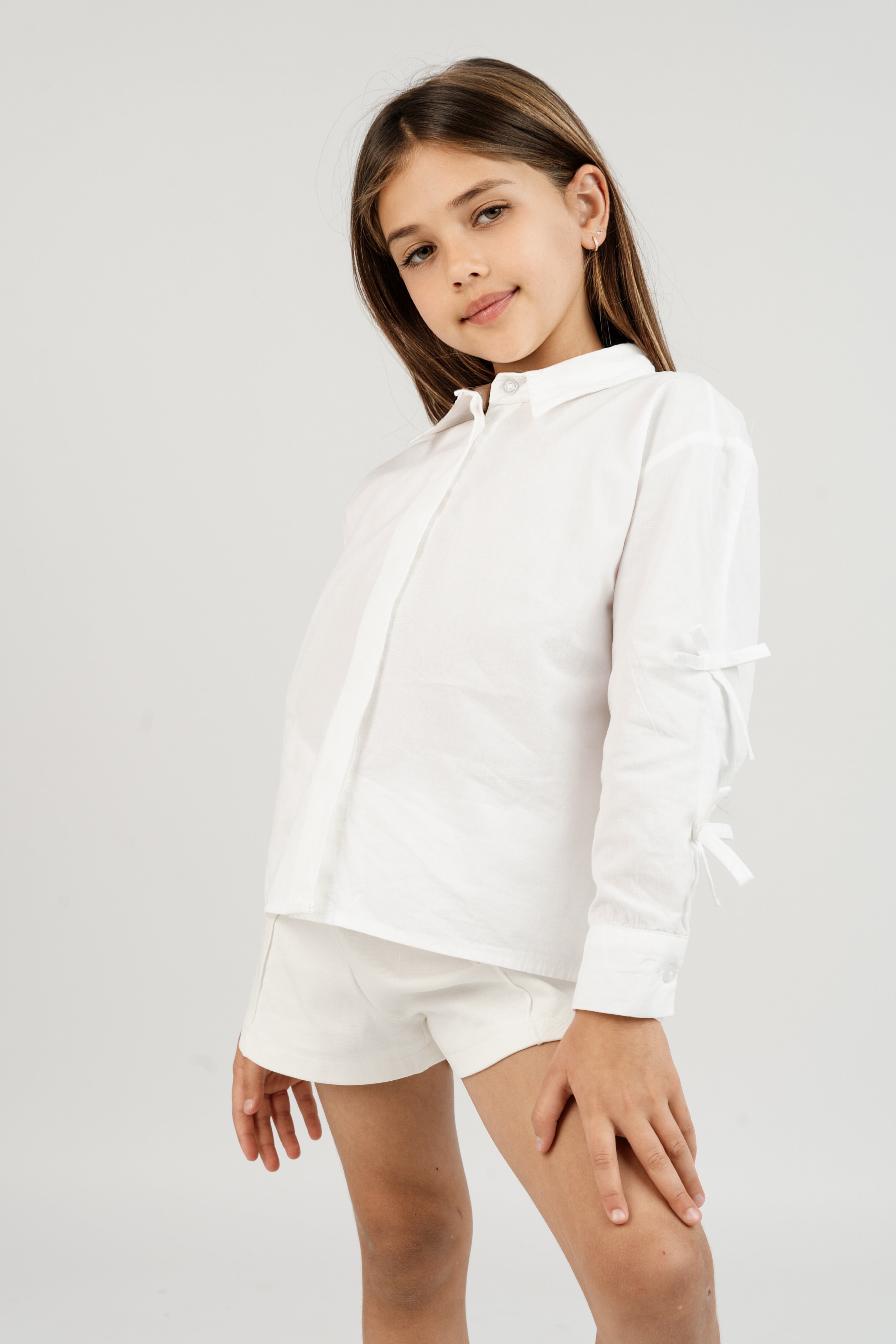 חולצה מכופתרת פפיונים