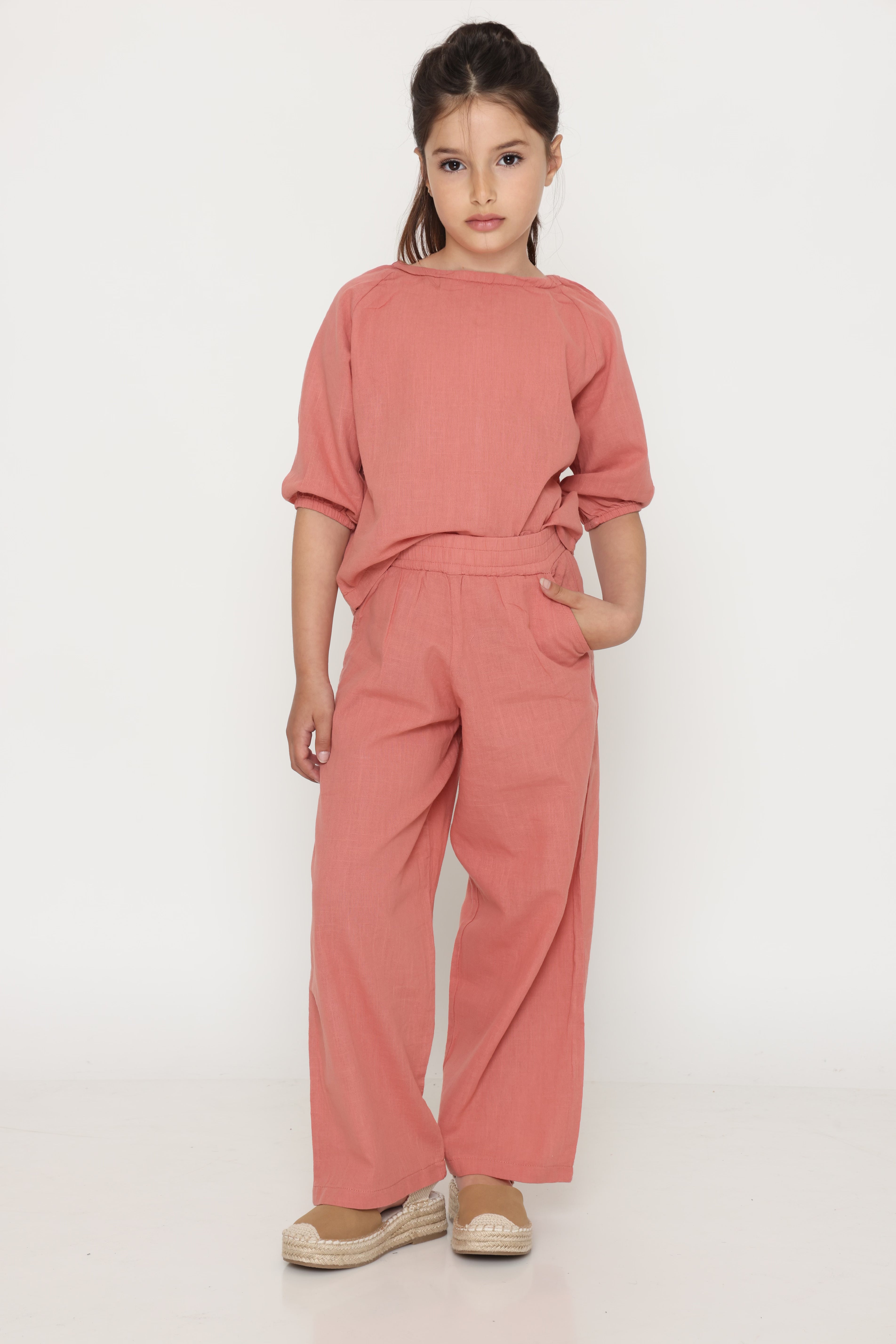 חליפת פשתן בצבע - ורוד